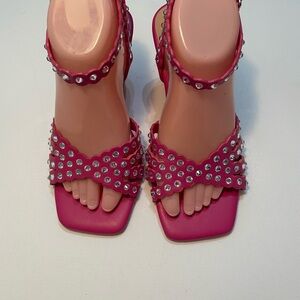 Torrid Fuchsia Rhinestone Women's Sandals 7 WW SB-N